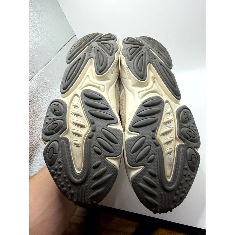 Adidas‎ Originals Ozweego IG3555 Mens 6.5 Gray Silver Running Athletic Shoes